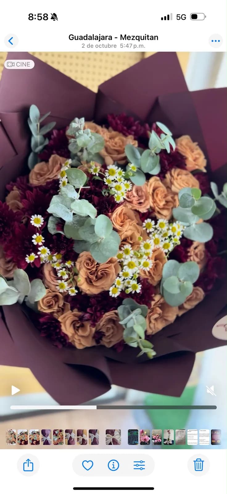 Rosas café con eucalipto, diseño de Isay Fernández (foto 2)